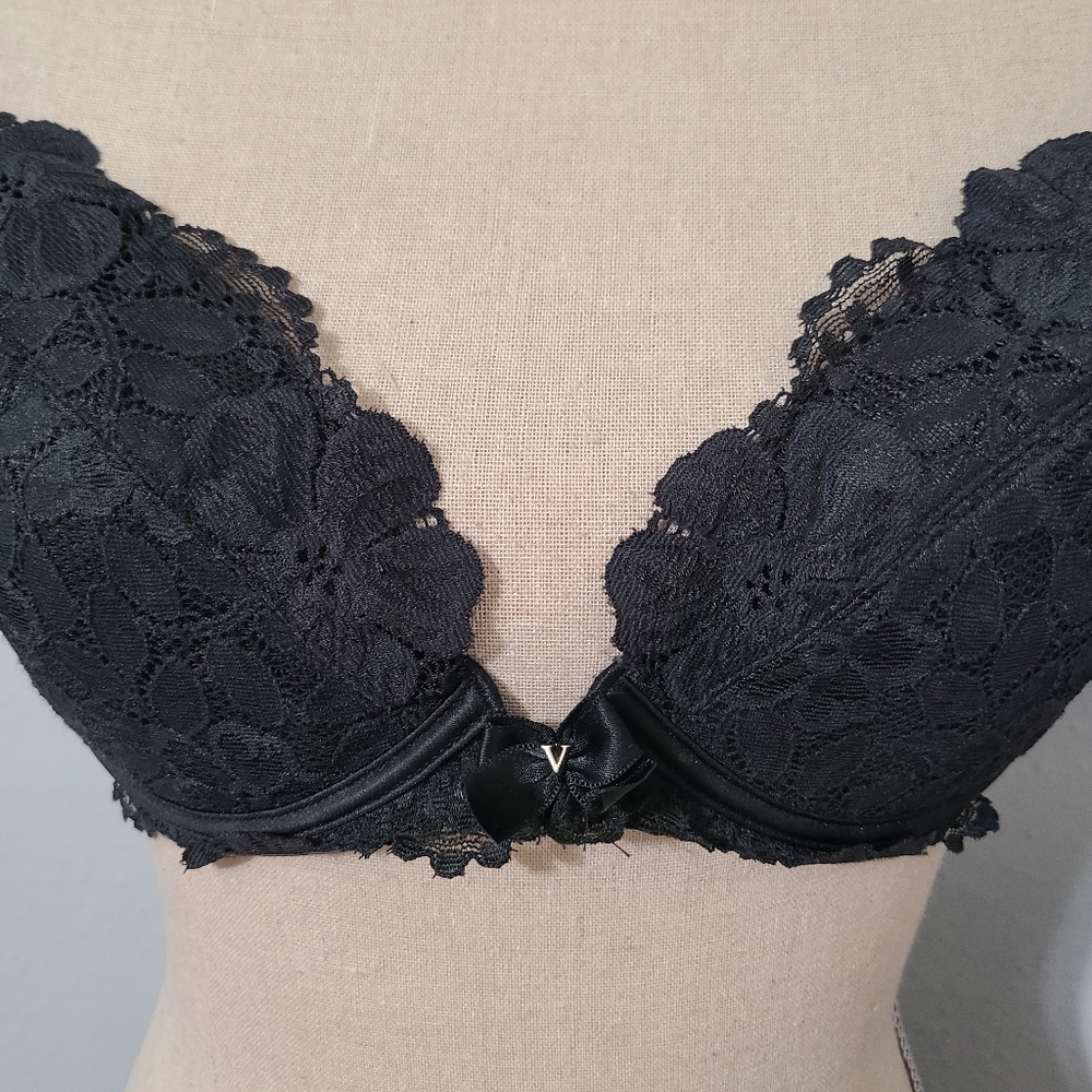 Victoria's Secret Vintage Black Lace Bra Front Closure Size 36C NWT‎ - Picture 3 of 9